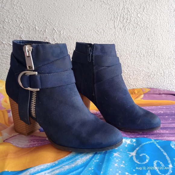 Apt. 9 Deep Blue Ankle Booties - Picture 1 of 6
